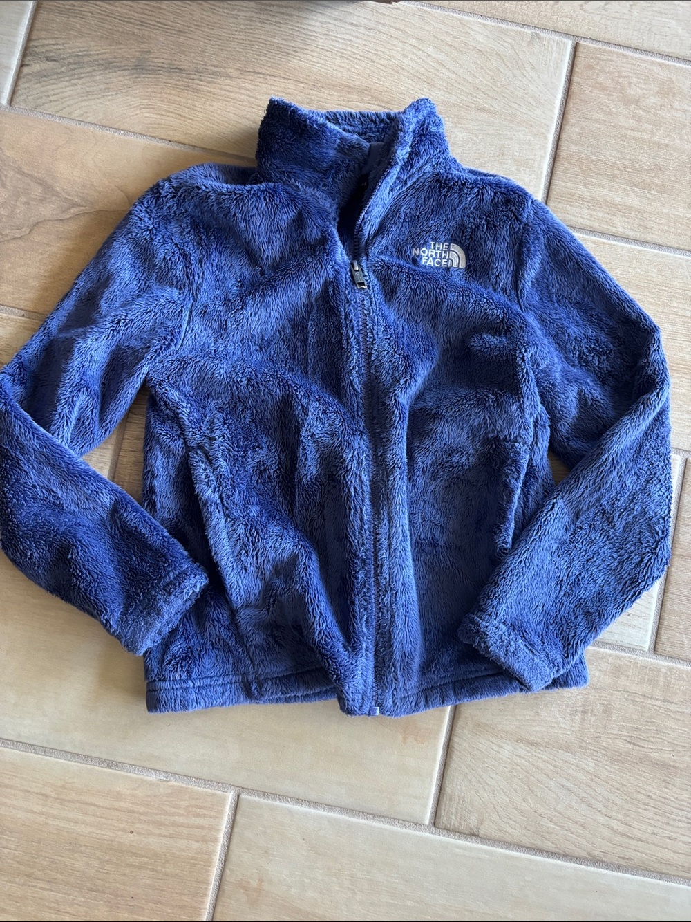 The North Face Kids Plush Full-Zip Fleece Jacket in Deep Blue size medium